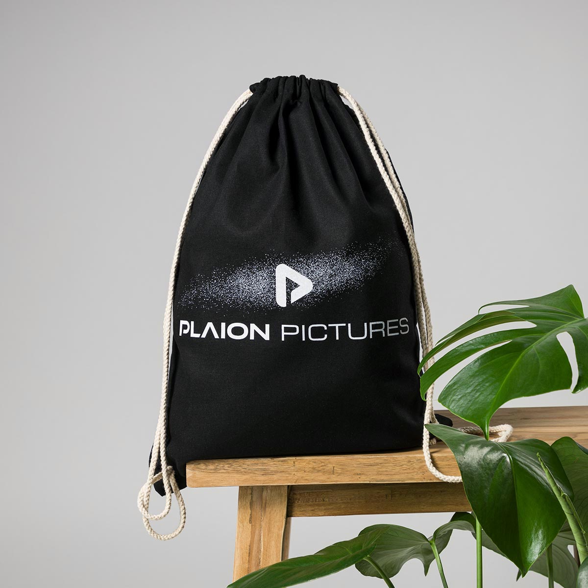Stardust Logo PP Turnbeutel Black Cover Stardust Logo PP Turnbeutel Black Cover