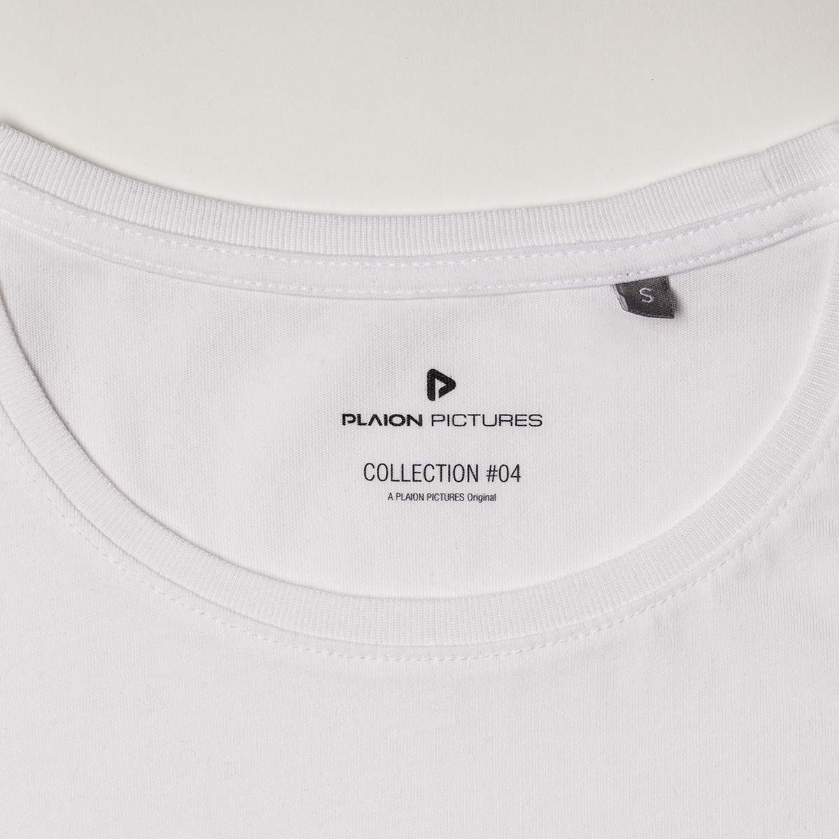 3D Graphic Logo PP T-Shirt Women White 3D Graphic Logo PP T-Shirt Women White