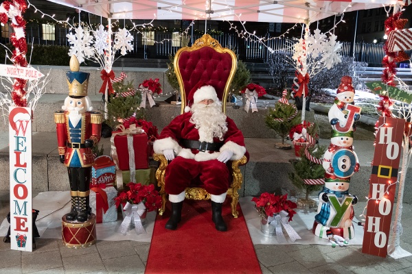 Christmas on Ice (DVD) Christmas on Ice (DVD)