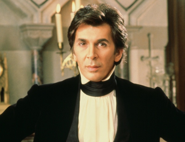 Dracula (1979) - Cinema Edition (Blu-ray) Dracula (1979) - Cinema Edition (Blu-ray)