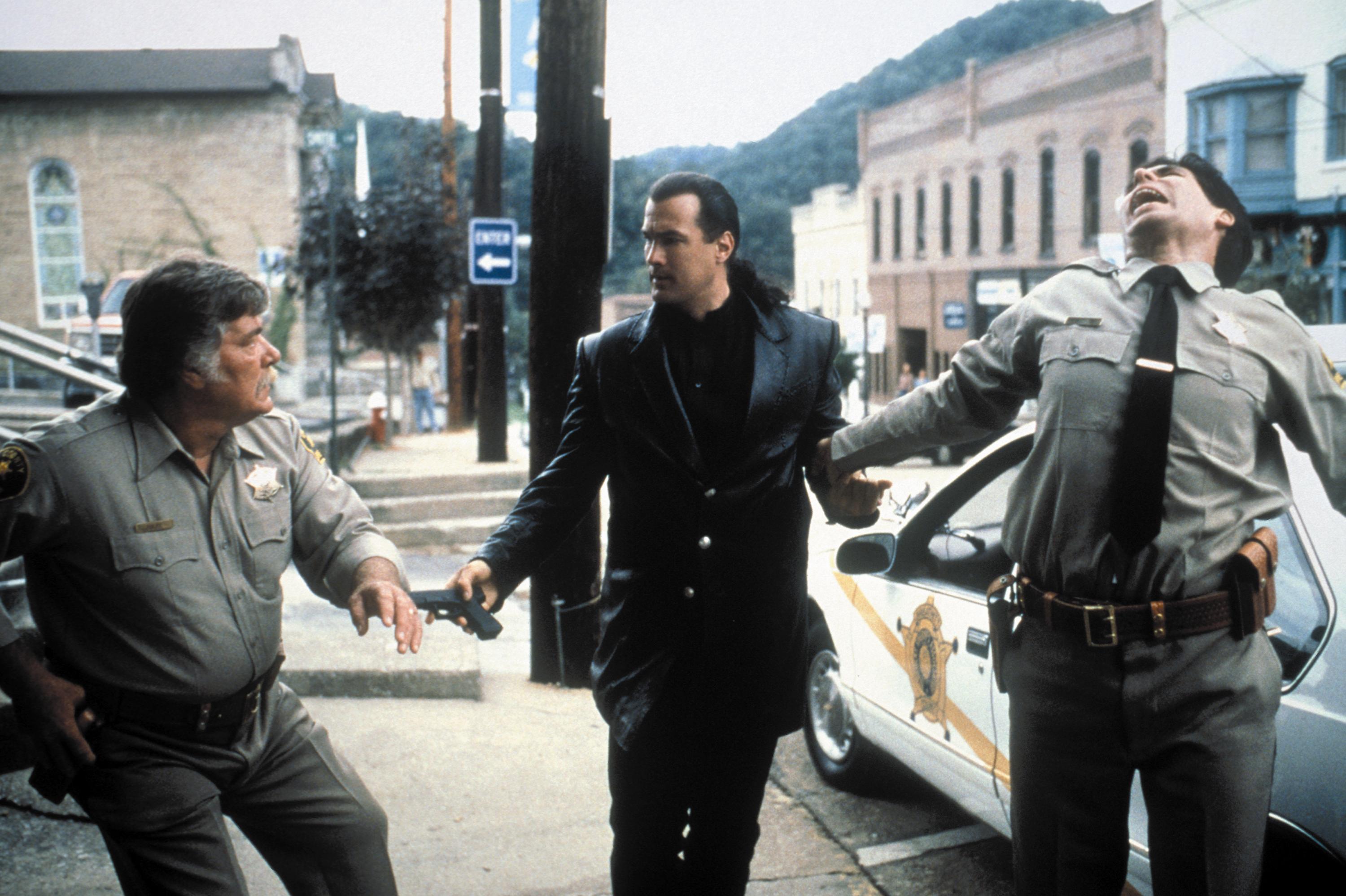 Steven Seagal: Actionstar (5 Blu-rays) Image 4