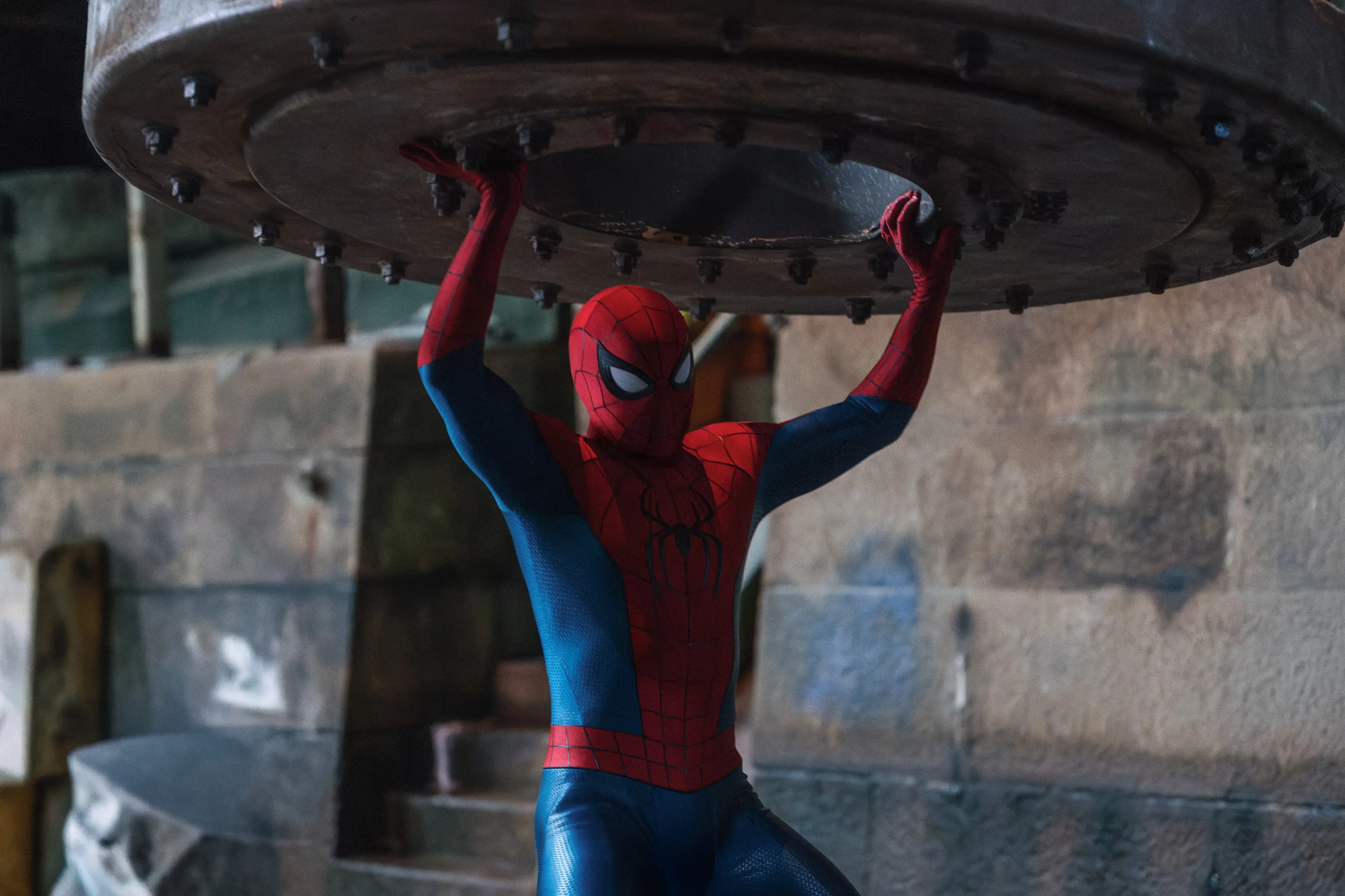 spiderman, superheld, actionfigur, roteranzug, handschuhe