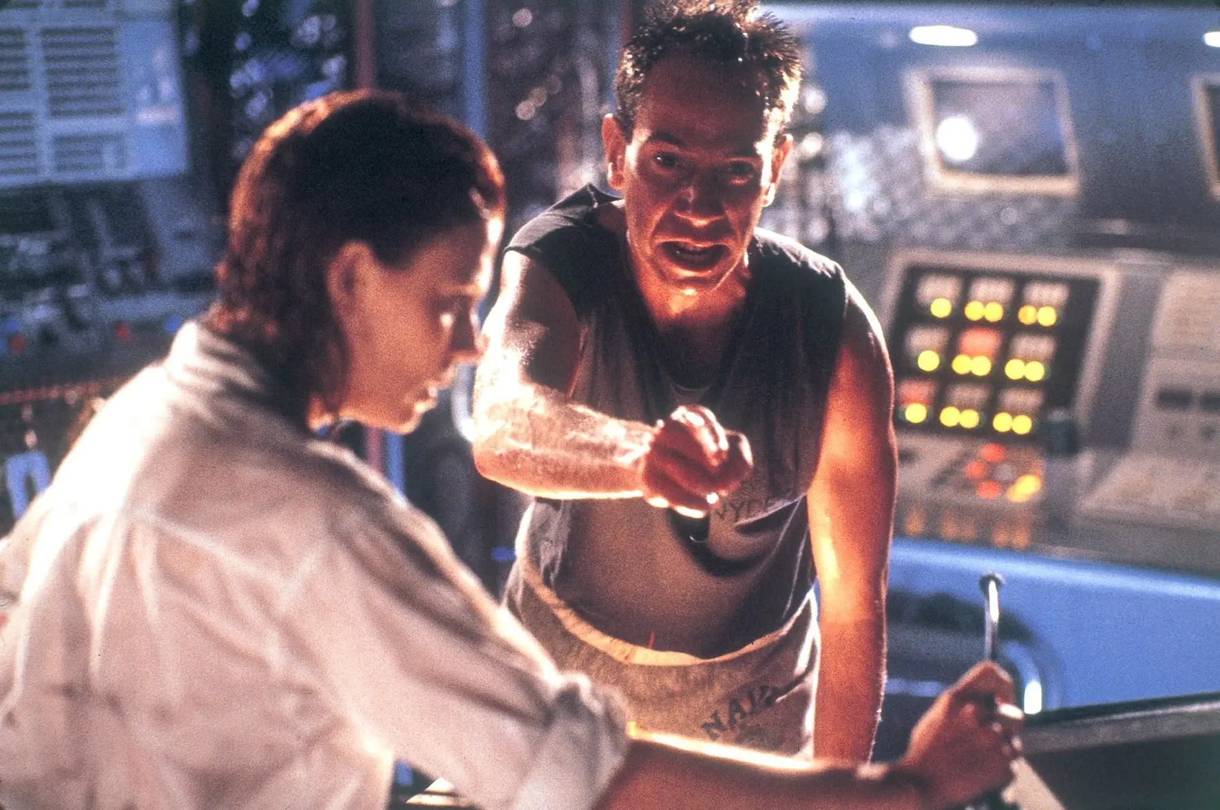 Deep Star Six (Mediabook, 4K-UHD+Blu-ray)