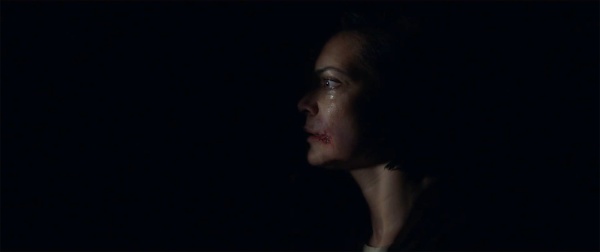 Alone (Blu-ray) Alone (Blu-ray)