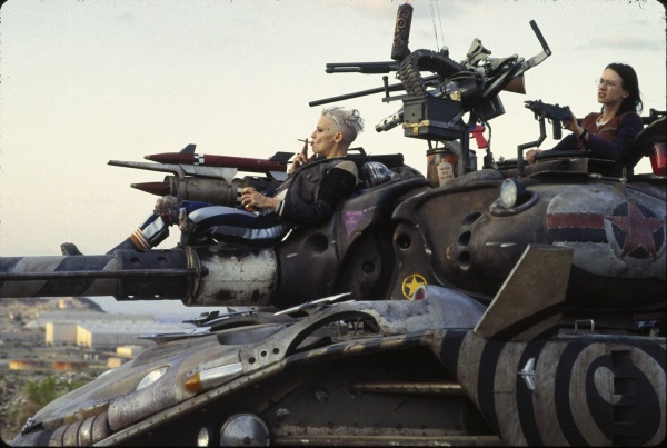 Tank Girl (Mediabook A, Blu-ray+DVD) Tank Girl (Mediabook A, Blu-ray+DVD)