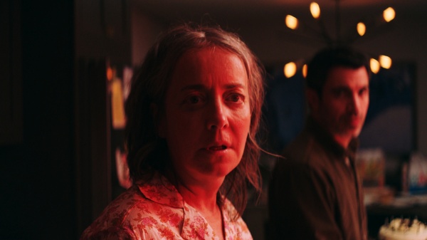 She Dies Tomorrow (Mediabook, Blu-ray+DVD) She Dies Tomorrow (Mediabook, Blu-ray+DVD)